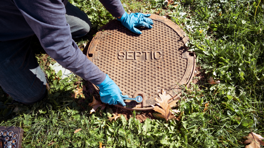How to Tell If Your Septic Tank Is Full